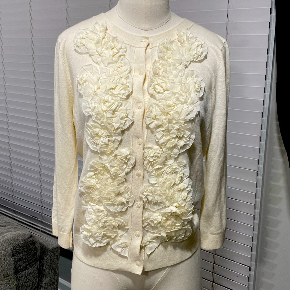 LOFT Off White Ruffle Collar Pearl Button Down Cardigan MEDIUM